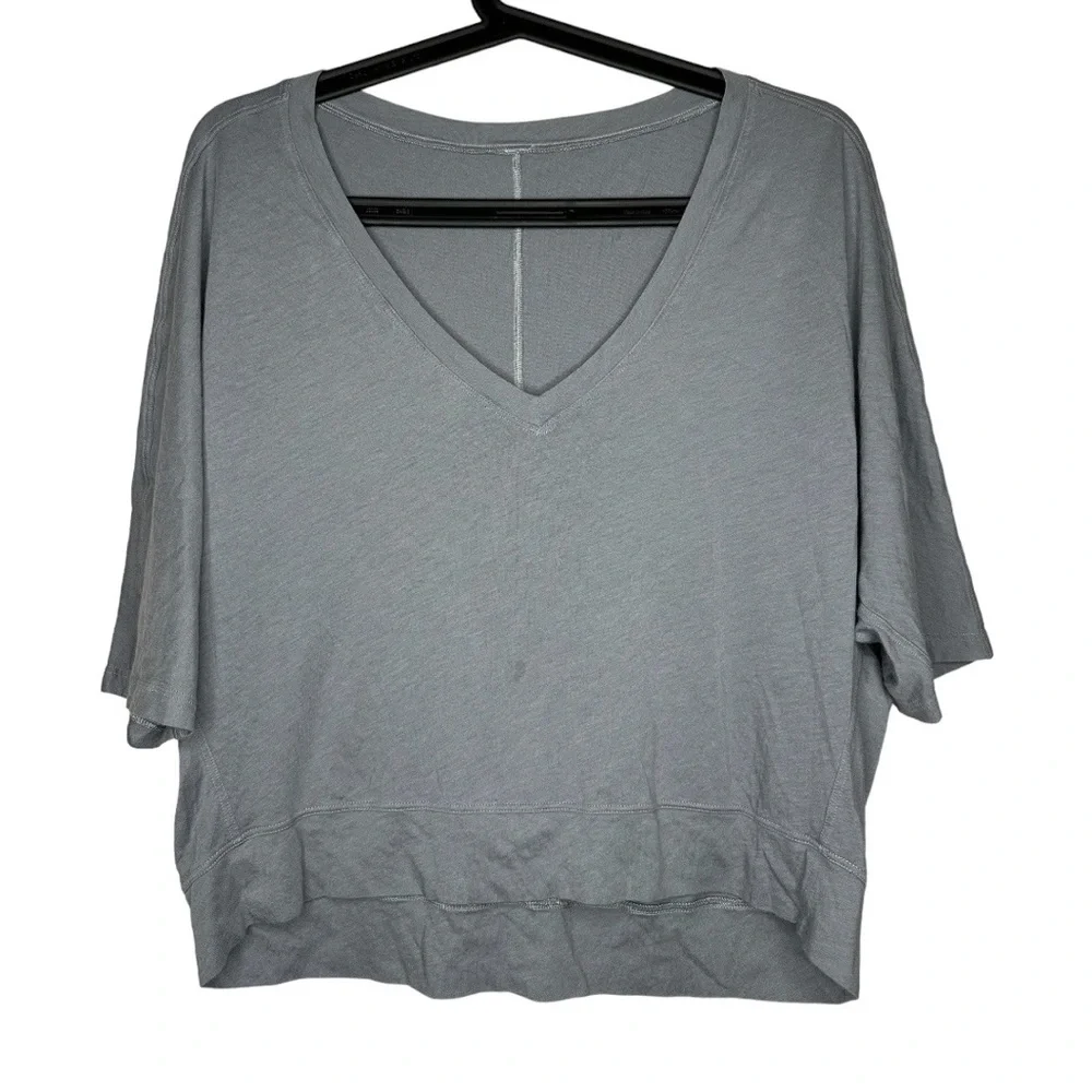 Lululemon V-neck Shirt Size Small